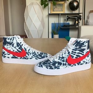 Nike Blazer Mid '77 Vintage - M9 - Red White Blue Tie Dye